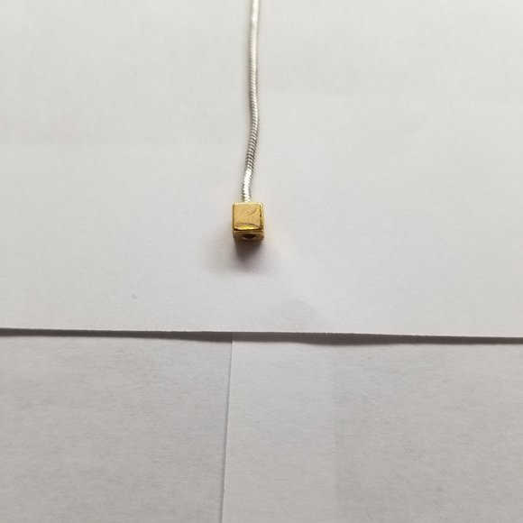 ✅1026Y Unbranded Adjustable 2 Tone Y Necklace in Silver and Gold Tone Metal. - Picture 5 of 6